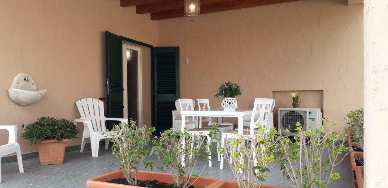 Residenza Le Galere Lägenhet Castiglione della Pescaia Exteriör bild